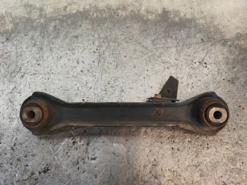 Recambio de brazo suspension superior trasero izquierdo para subaru legacy familiar/outback b13 (bp) 2.0 diesel cat referencia O
