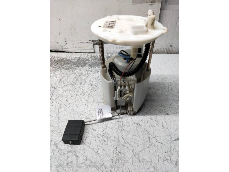 Recambio de bomba combustible para mazda 5 berl. (cr) 1.8 active referencia OEM IAM 1019620391  