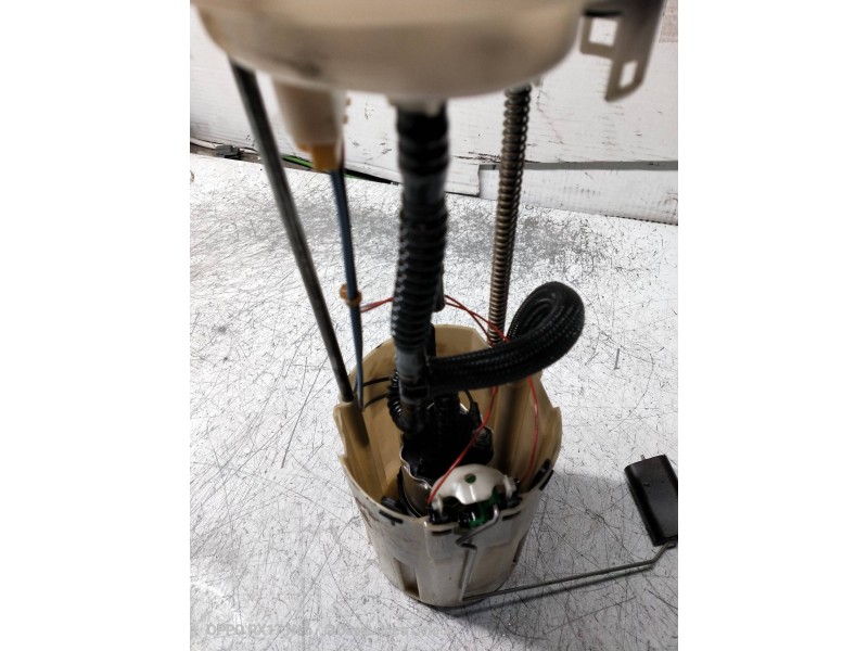 Recambio de bomba combustible para peugeot boxer caja cerrada (bat. 3450) (333) hdi (333) referencia OEM IAM 0580303026 13478020