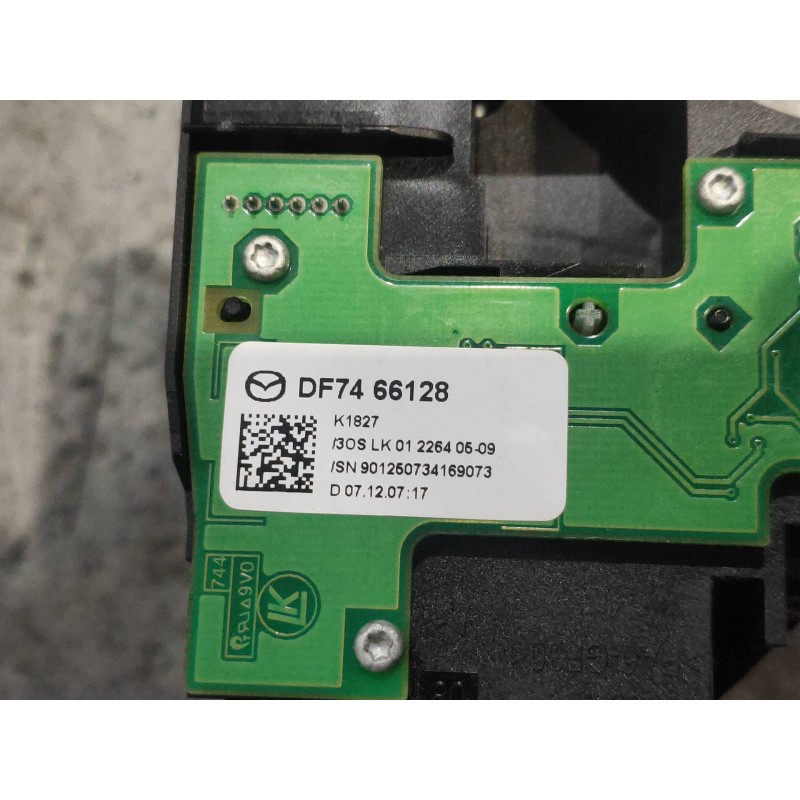 Recambio de mando limpia para mazda 6 lim. (gh) 2.0 crtd 140cv active (5-ptas.) referencia OEM IAM DF7466128  