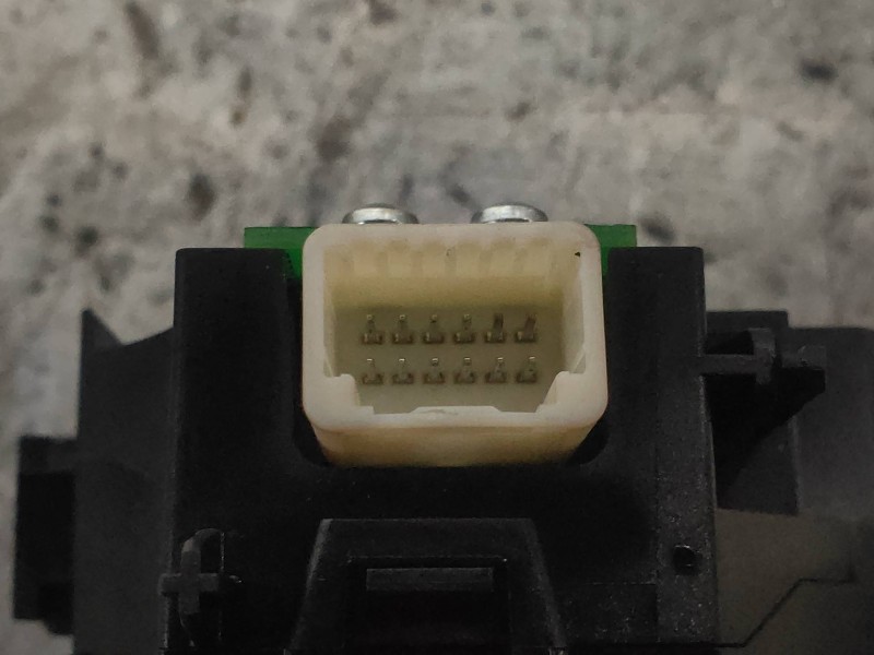 Recambio de mando luces para mazda 6 lim. (gh) 2.0 crtd 140cv active (5-ptas.) referencia OEM IAM DF7566122  