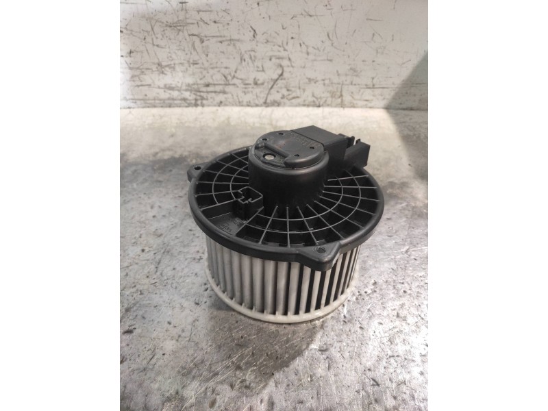 Recambio de motor calefaccion para mazda 6 lim. (gh) 2.0 crtd 140cv active (5-ptas.) referencia OEM IAM 8727000700 H111D65100 