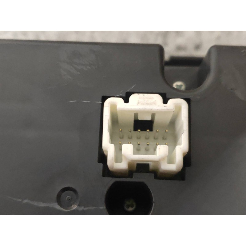 Recambio de mando calefaccion / aire acondicionado para mazda 6 lim. (gh) 2.0 crtd 140cv active (5-ptas.) referencia OEM IAM T10