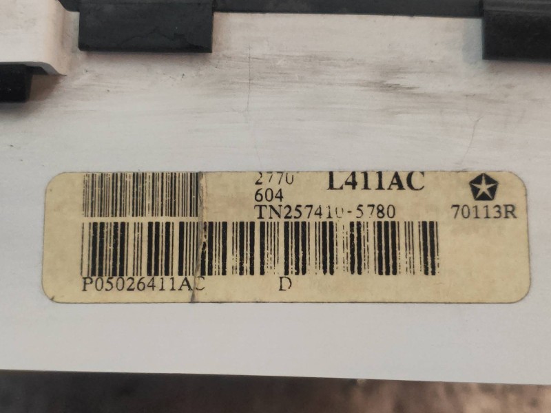 Recambio de cuadro instrumentos para chrysler 300 m (lr) 2.7 v6 referencia OEM IAM P05026411AC TN2574105780 