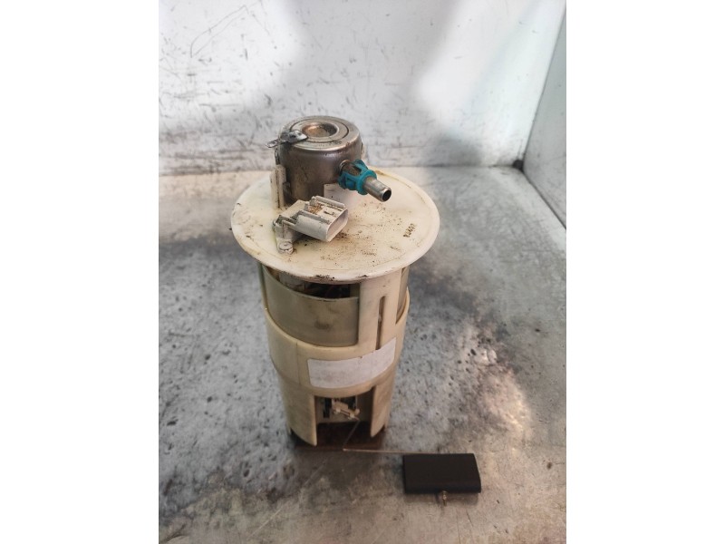 Recambio de bomba combustible para chrysler 300 m (lr) 2.7 v6 referencia OEM IAM 04581317  