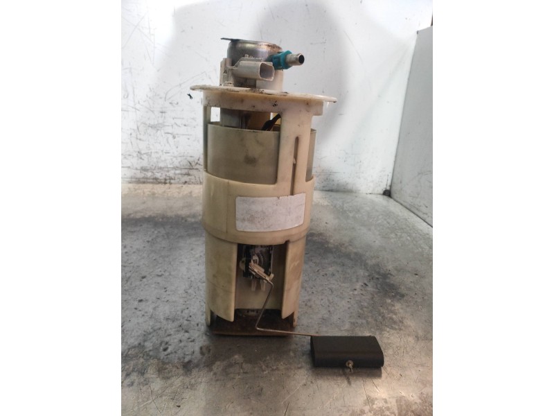 Recambio de bomba combustible para chrysler 300 m (lr) 2.7 v6 referencia OEM IAM 04581317  