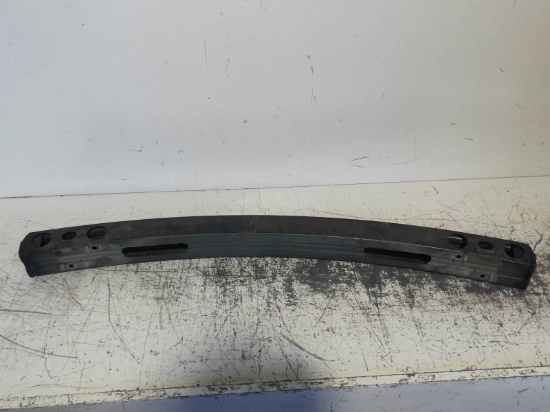 Recambio de refuerzo paragolpes delantero para chrysler 300 m (lr) 2.7 v6 referencia OEM IAM   