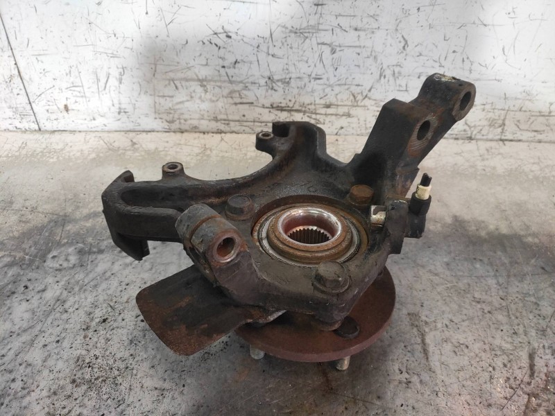 Recambio de mangueta delantera derecha para chrysler 300 m (lr) 2.7 v6 referencia OEM IAM 4782122AC  