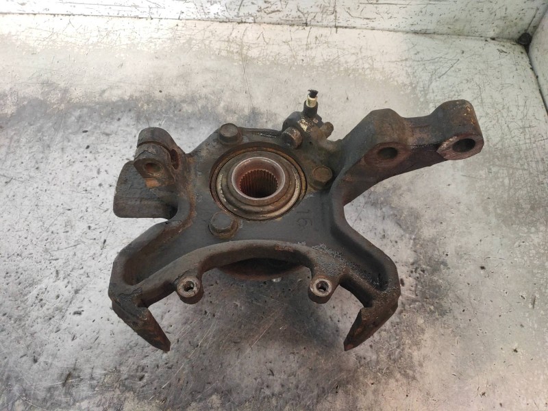 Recambio de mangueta delantera izquierda para chrysler 300 m (lr) 2.7 v6 referencia OEM IAM   