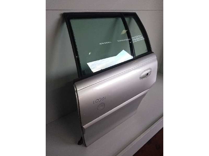 Recambio de puerta trasera izquierda para opel omega b elegance familiar referencia OEM IAM   