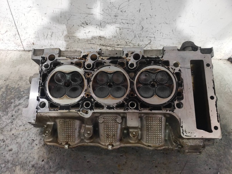 Recambio de culata para chrysler 300 m (lr) 2.7 v6 referencia OEM IAM 04663979AB  DERECHA