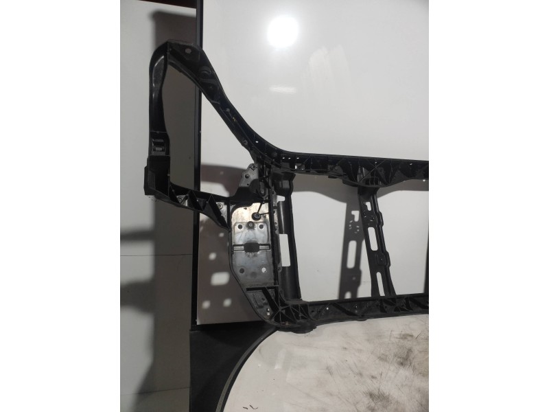 Recambio de panel frontal para kia carens (un) active referencia OEM IAM   