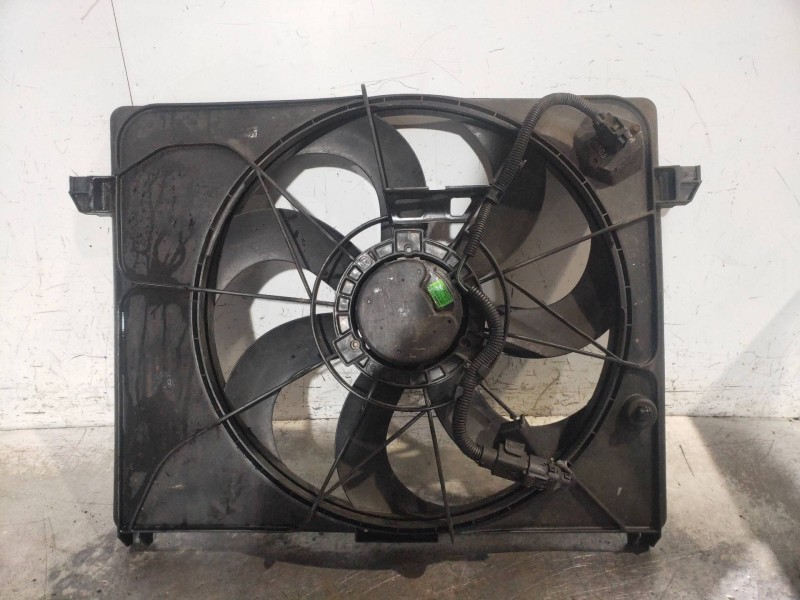 Recambio de electroventilador para kia carens (un) active referencia OEM IAM F00S3A2380  
