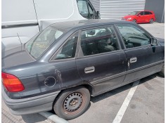 opel astra f berlina del año 1993 2