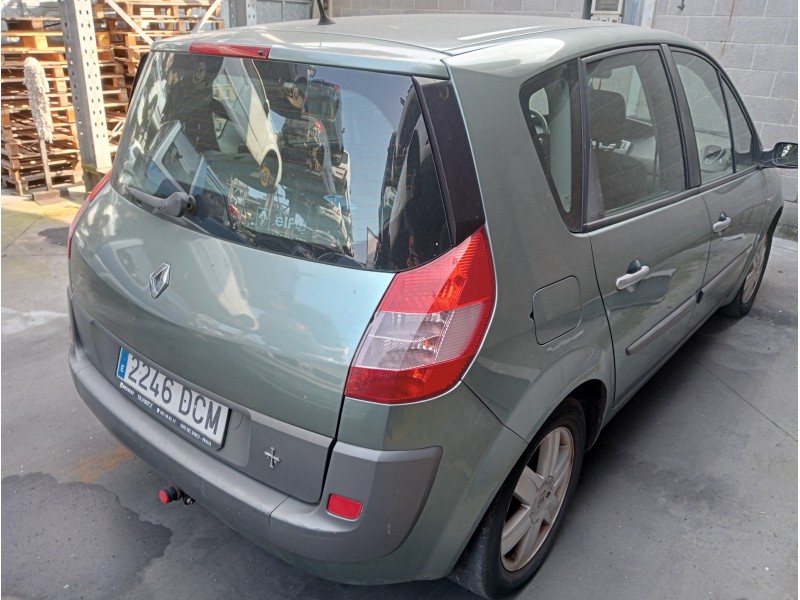 renault scenic ii del año 2004