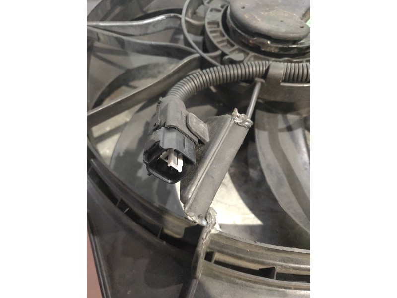 Recambio de electroventilador para kia carens (un) active referencia OEM IAM F00S3A2380  