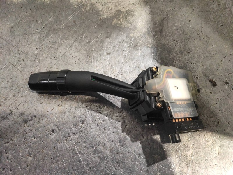 Recambio de mando limpia para kia carens (un) active referencia OEM IAM 202004726  