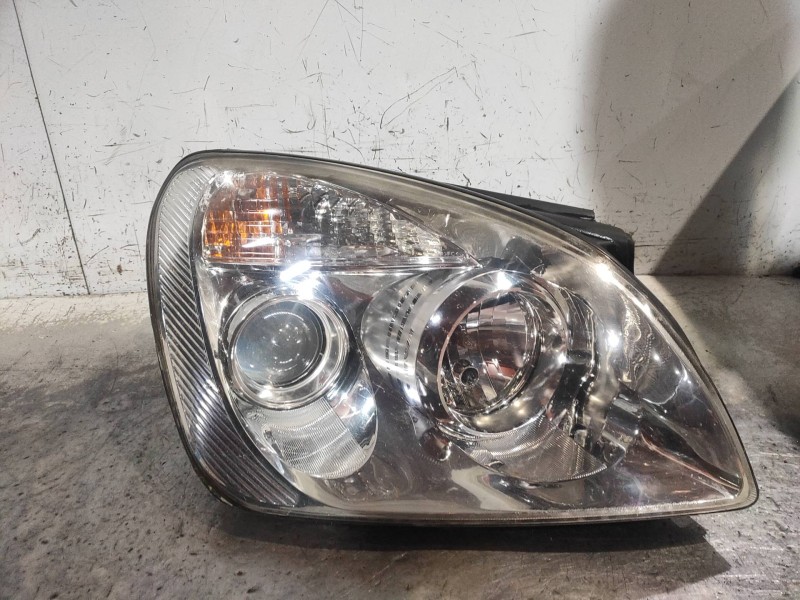 Recambio de faro derecho para kia carens (un) active referencia OEM IAM   