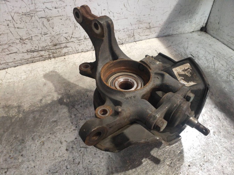 Recambio de mangueta delantera izquierda para kia carens (un) active referencia OEM IAM   