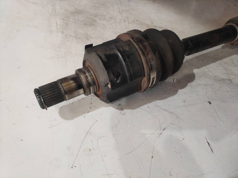 Recambio de transmision delantera derecha para kia carens (un) active referencia OEM IAM   