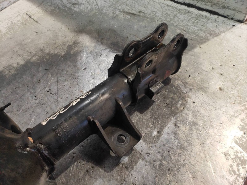 Recambio de amortiguador delantero derecho para kia carens (un) active referencia OEM IAM 546611D200  