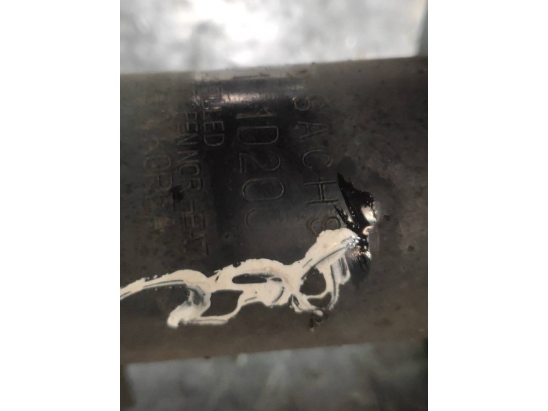 Recambio de amortiguador delantero izquierdo para kia carens (un) active referencia OEM IAM 546511D200  