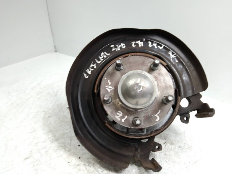 Recambio de mangueta trasera izquierda para chrysler 300 m (lr) 2.7 v6 referencia OEM IAM   