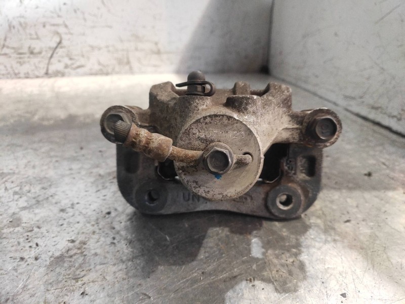 Recambio de pinza freno trasera derecha para kia carens (un) active referencia OEM IAM   