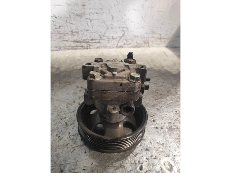 Recambio de bomba direccion para kia carens (un) active referencia OEM IAM   