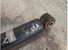 Recambio de amortiguador trasero izquierdo para renault clio iii rs referencia OEM IAM 8200440649   2