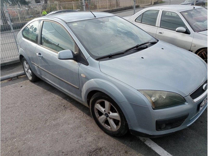 ford focus berlina (cap) del año 2004