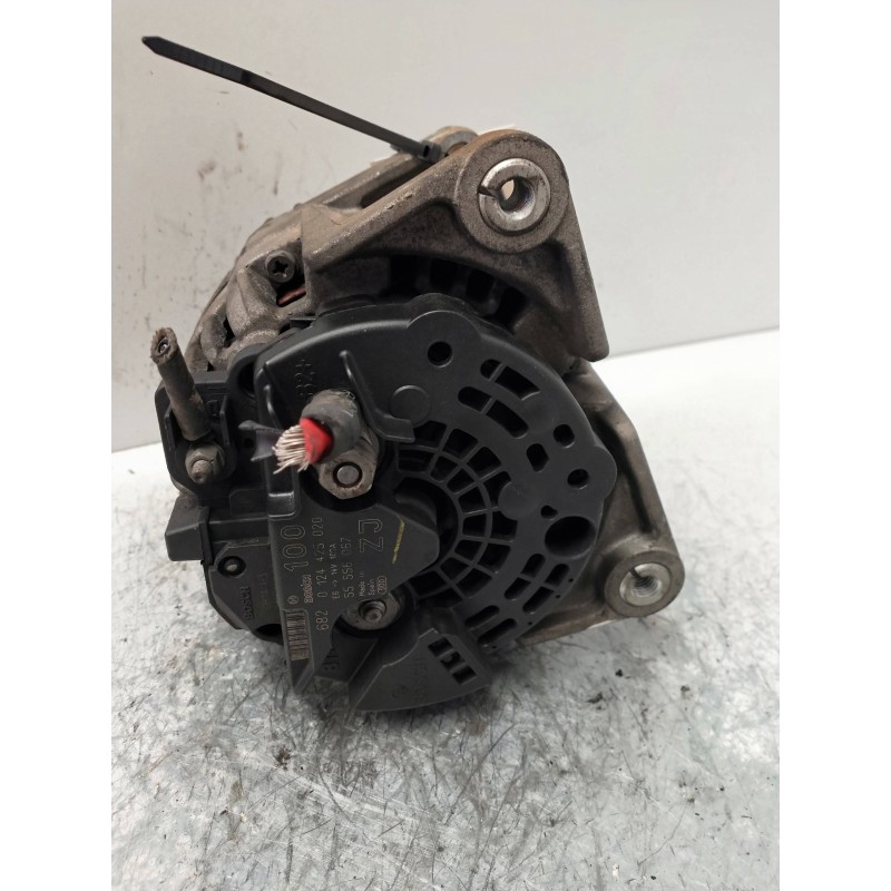 Recambio de alternador para opel astra h ber. 1.6 16v referencia OEM IAM 0124425020 BOSCH 16 I 16V 