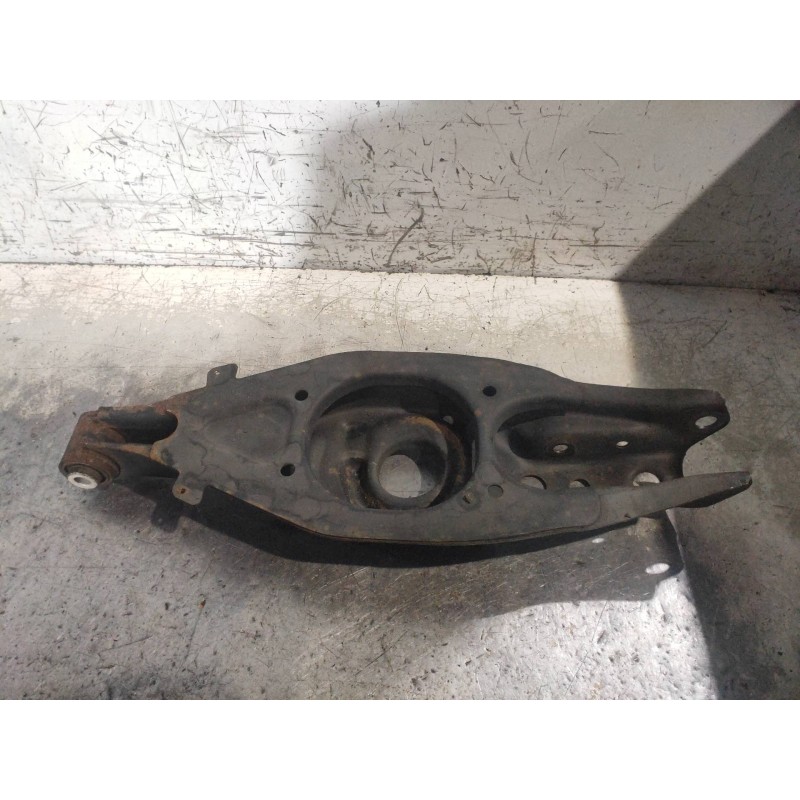 Recambio de brazo suspension inferior trasero izquierdo para mercedes clase clk (w209) coupe 240 (209.361) referencia OEM IAM   