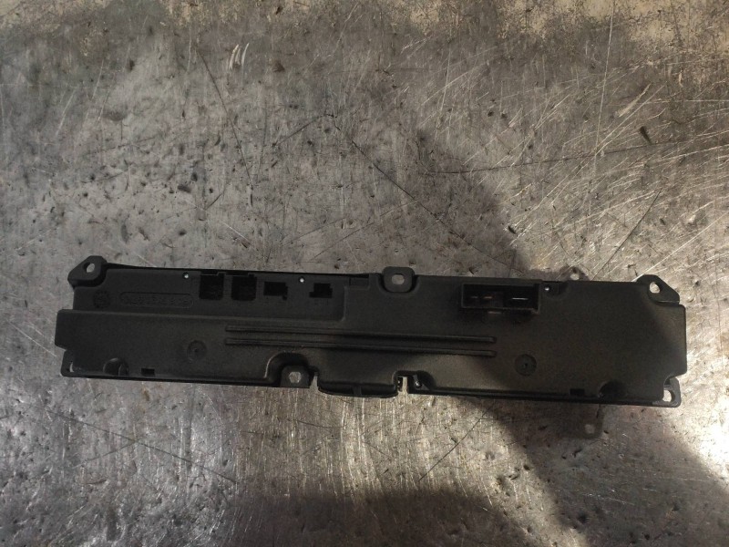 Recambio de mando calefaccion / aire acondicionado para mercedes clase clk (w209) coupe 240 (209.361) referencia OEM IAM 2038216