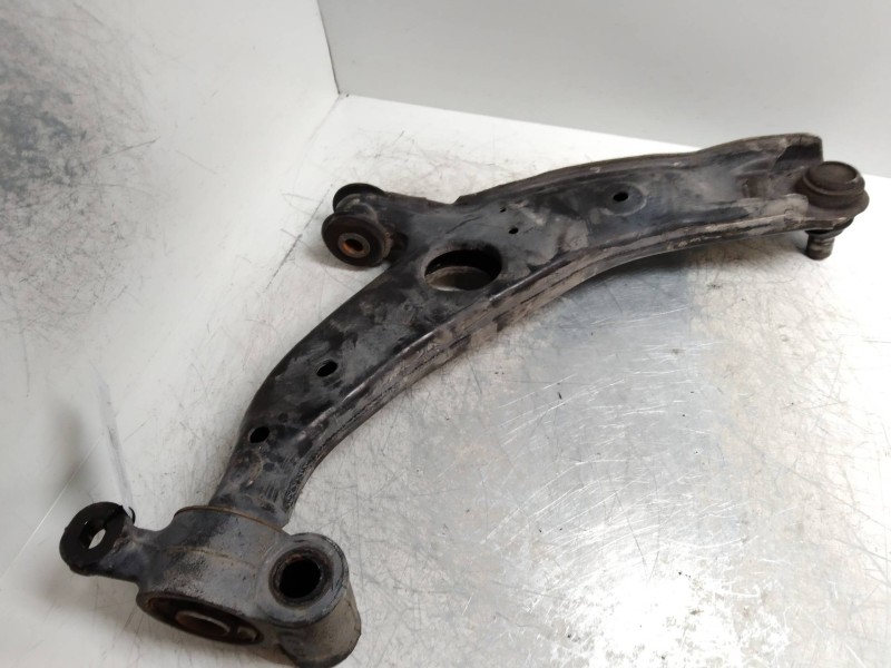 Recambio de brazo suspension inferior delantero izquierdo para mazda cx-5 2.2 turbodiesel cat referencia OEM IAM   