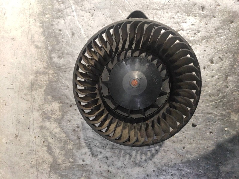 Recambio de motor calefaccion para audi a4 cabrio (8h) 3.0 quattro referencia OEM IAM 8E2820021E  