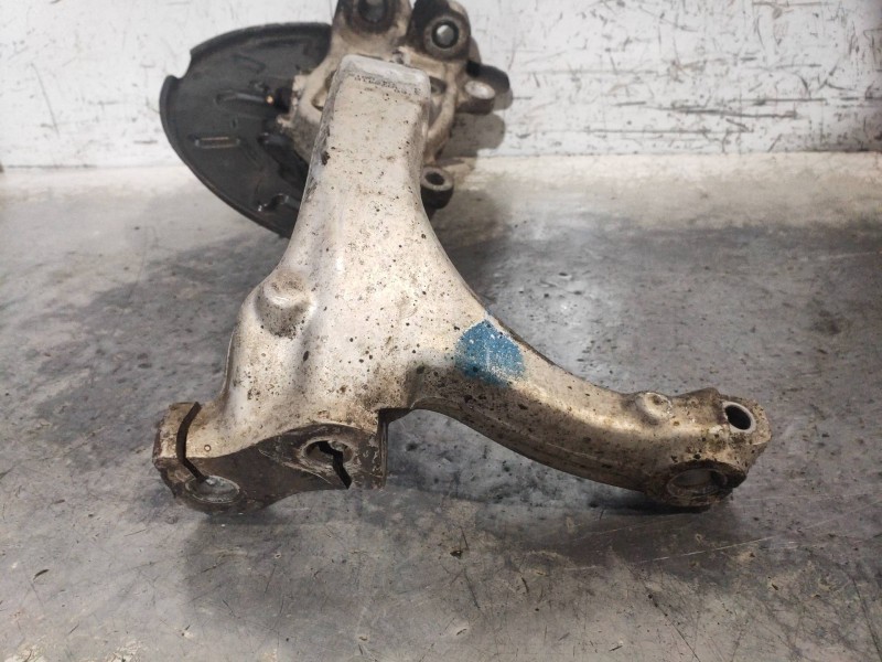 Recambio de mangueta delantera izquierda para audi a4 cabrio (8h) 3.0 quattro referencia OEM IAM   