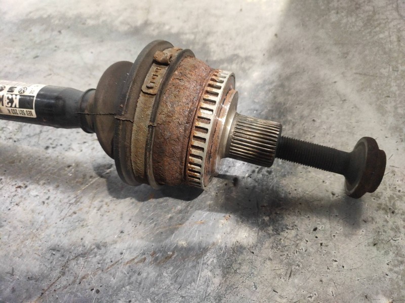 Recambio de transmision trasera derecha para audi a4 cabrio (8h) 3.0 quattro referencia OEM IAM 8E0501203K  