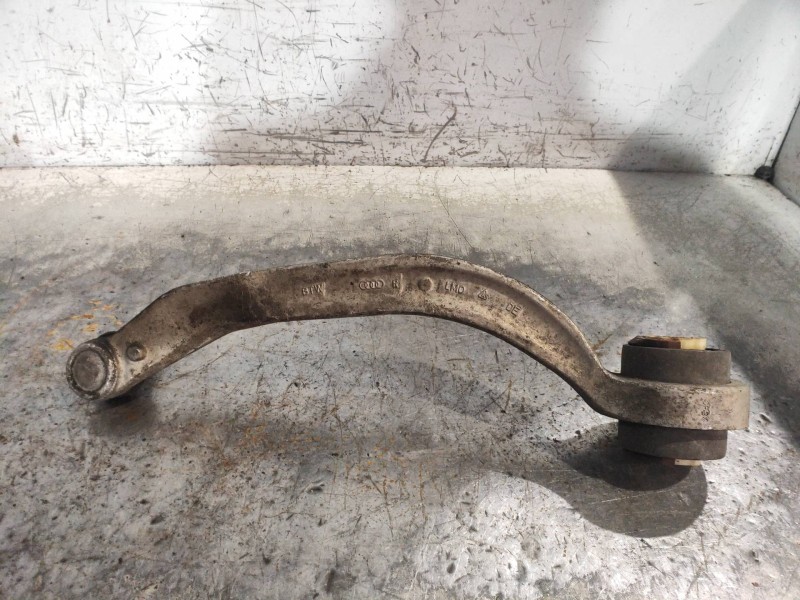 Recambio de brazo suspension inferior delantero derecho para audi a4 cabrio (8h) 3.0 quattro referencia OEM IAM   