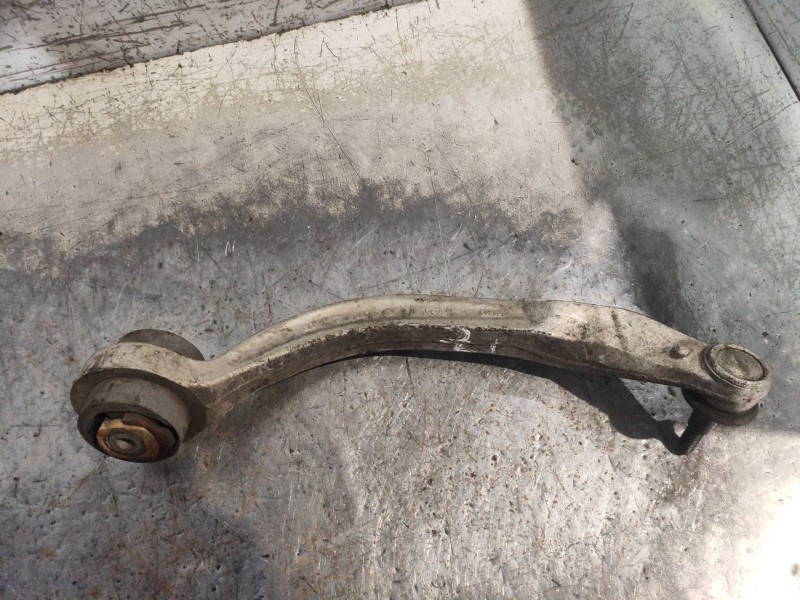 Recambio de brazo suspension inferior delantero izquierdo para audi a4 cabrio (8h) 3.0 quattro referencia OEM IAM   