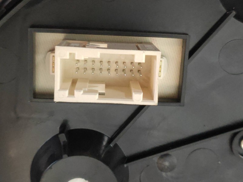 Recambio de cuadro instrumentos para citroen berlingo cuadro 1.6 blue-hdi fap referencia OEM IAM 9801641480 503001316752 