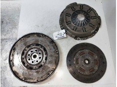 Recambio de kit embrague para audi a4 berlina (b5) 2.5 tdi referencia OEM IAM 059105266A 059141031 