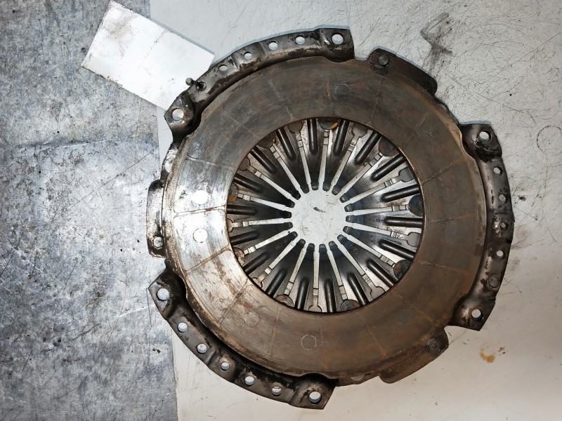 Recambio de kit embrague para audi 100 berlina (c4) básico referencia OEM IAM 323027610  