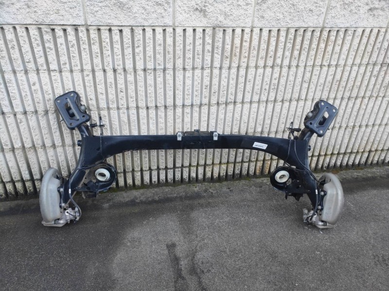 Recambio de puente trasero para citroen c4 lim. live edition referencia OEM IAM   