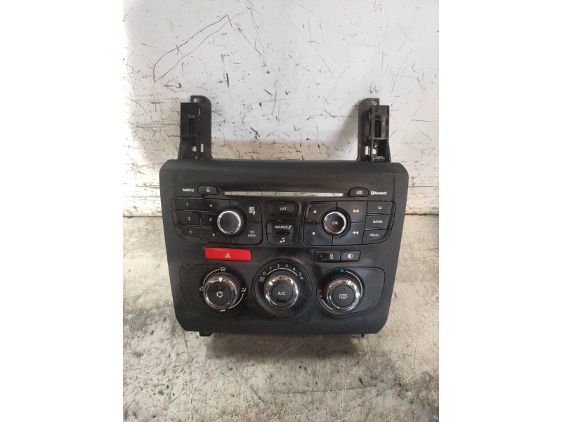 Recambio de mando calefaccion / aire acondicionado para citroen c4 lim. live edition referencia OEM IAM 98040764ZD  