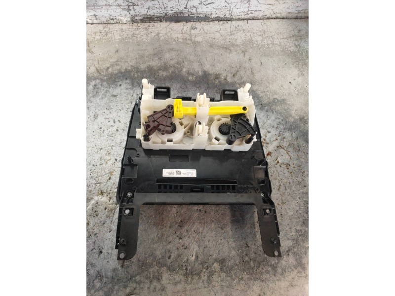 Recambio de mando calefaccion / aire acondicionado para citroen c4 lim. live edition referencia OEM IAM 98040764ZD  