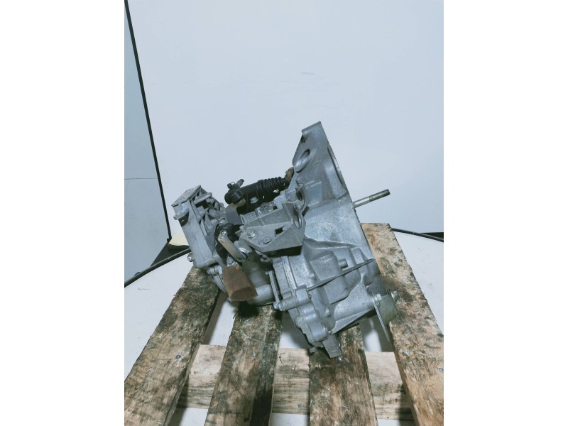 Recambio de caja cambios para fiat punto (199) easy referencia OEM IAM 1815802  