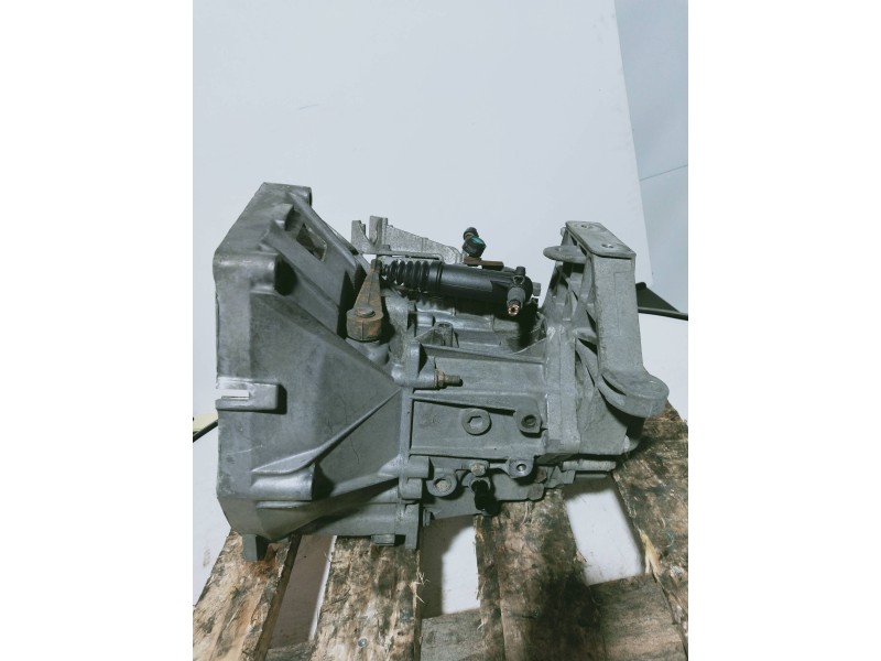 Recambio de caja cambios para fiat punto (199) easy referencia OEM IAM 1815802  