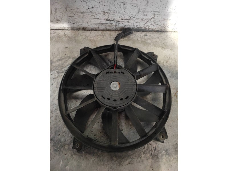 Recambio de electroventilador para citroen c4 lim. live edition referencia OEM IAM 9661571480 988495H FS1572