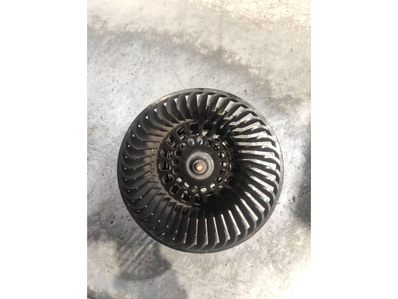 Recambio de motor calefaccion para citroen c4 lim. live edition referencia OEM IAM T1011131B 567066003001 